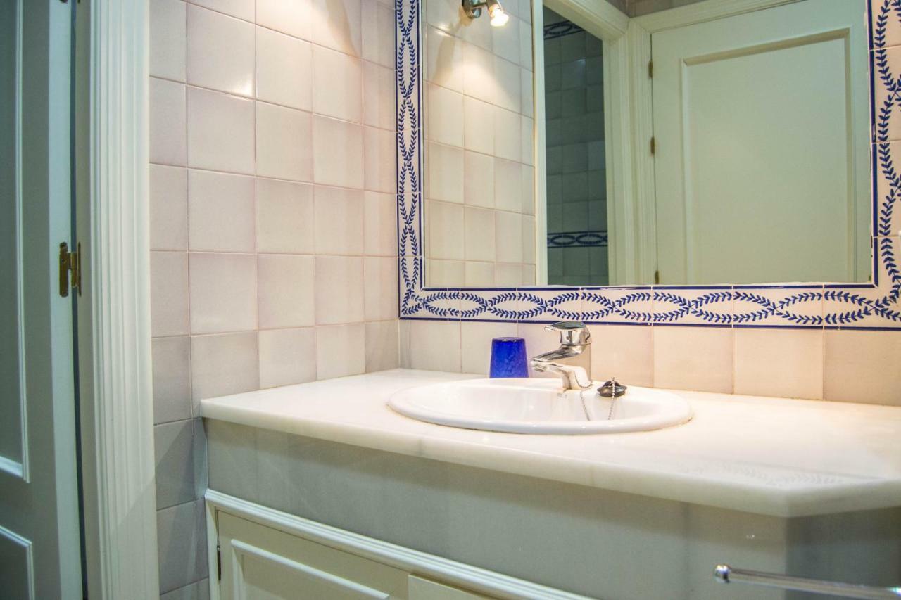 Full Equipped Apartment In Center Seville Exterior photo
