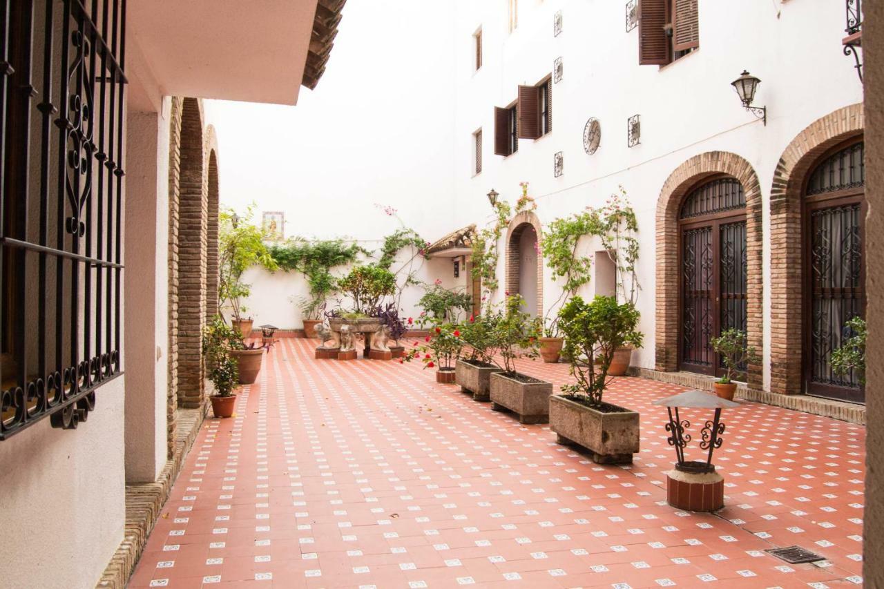 Full Equipped Apartment In Center Seville Exterior photo